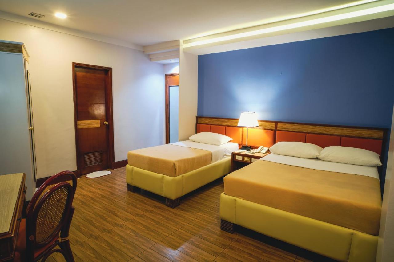 Hotel Valencia Екстер'єр фото