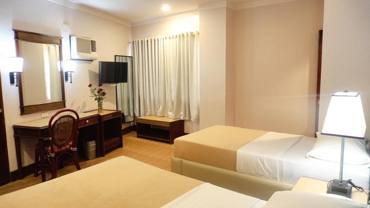 Hotel Valencia Екстер'єр фото